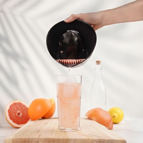 Wyciskacz do Cytrusów 19 x 15 x 12cm Tworzywo Czarny Solidny Trwały VILDE