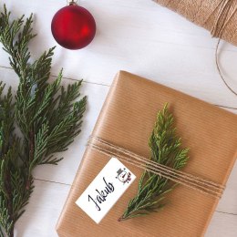 Naklejki świąteczne na prezenty / etykiety bileciki samoprzylepne Boże Narodzenie 23 szt.