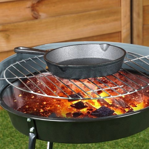 Patelnia Żeliwna Mała 15 cm VILDE Cast Line na Indukcję Grill