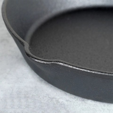 Patelnia na Gaz Indukcja Żeliwna z Nakładką Silikonową Solidna VILDE 30 cm